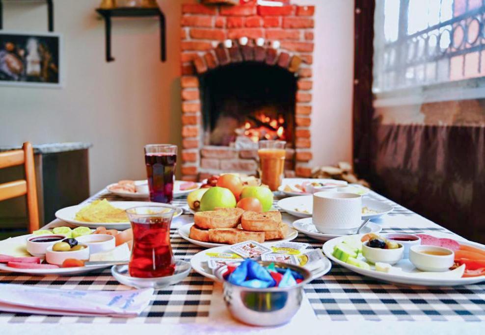 April Hotel イスタンブール エクステリア 写真