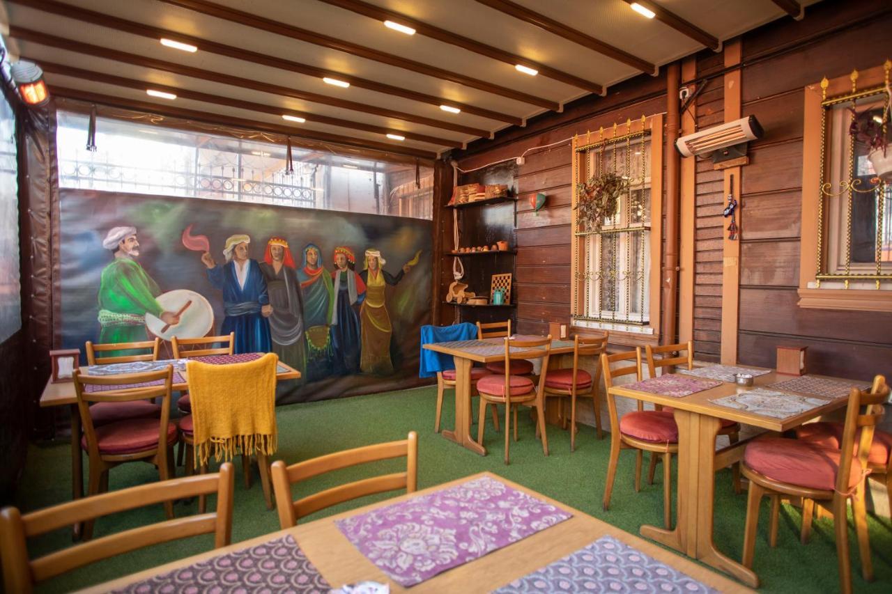 April Hotel イスタンブール エクステリア 写真